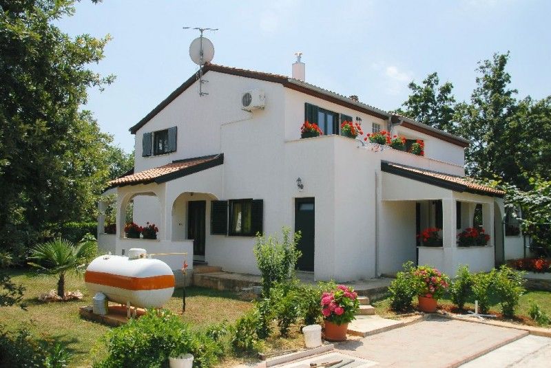 Appartamenti Pore� regione - Appartamento ID 0207