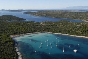 objects/28/114148_plaza-dugi-otok-sakarun.jpg